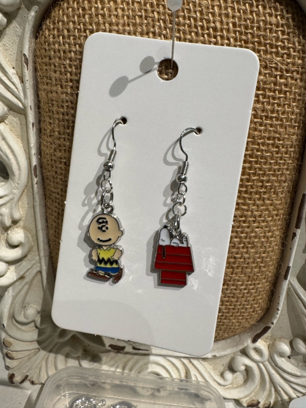 Peanuts Snoopy Charlie Brown Earrings - Picture 4 of 6